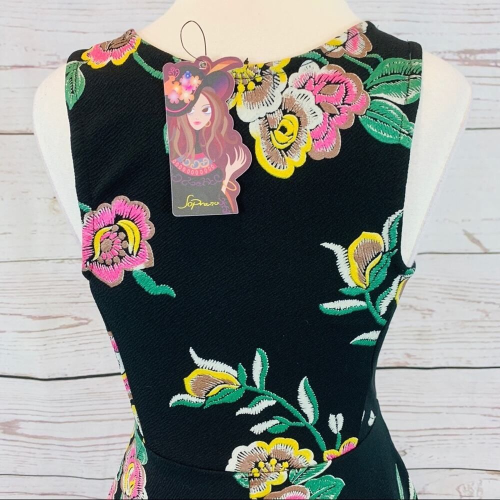 Soprano black floral sundress fit and flare new - Picture 5 of 7